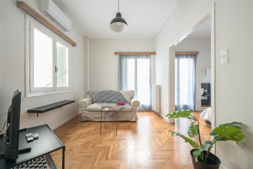 Pame Rentals - 2Bd Home, 4 Min To Acropolis Атина Екстериор снимка